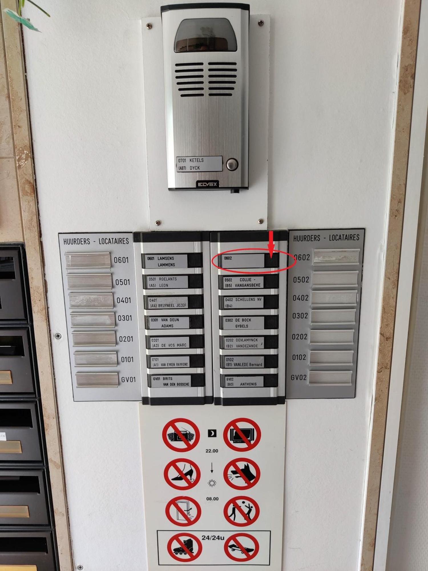 Recent Vernieuwd Appartement Met Zeezicht En Een Gratis Parkeerplaats Koksijde Exterior photo