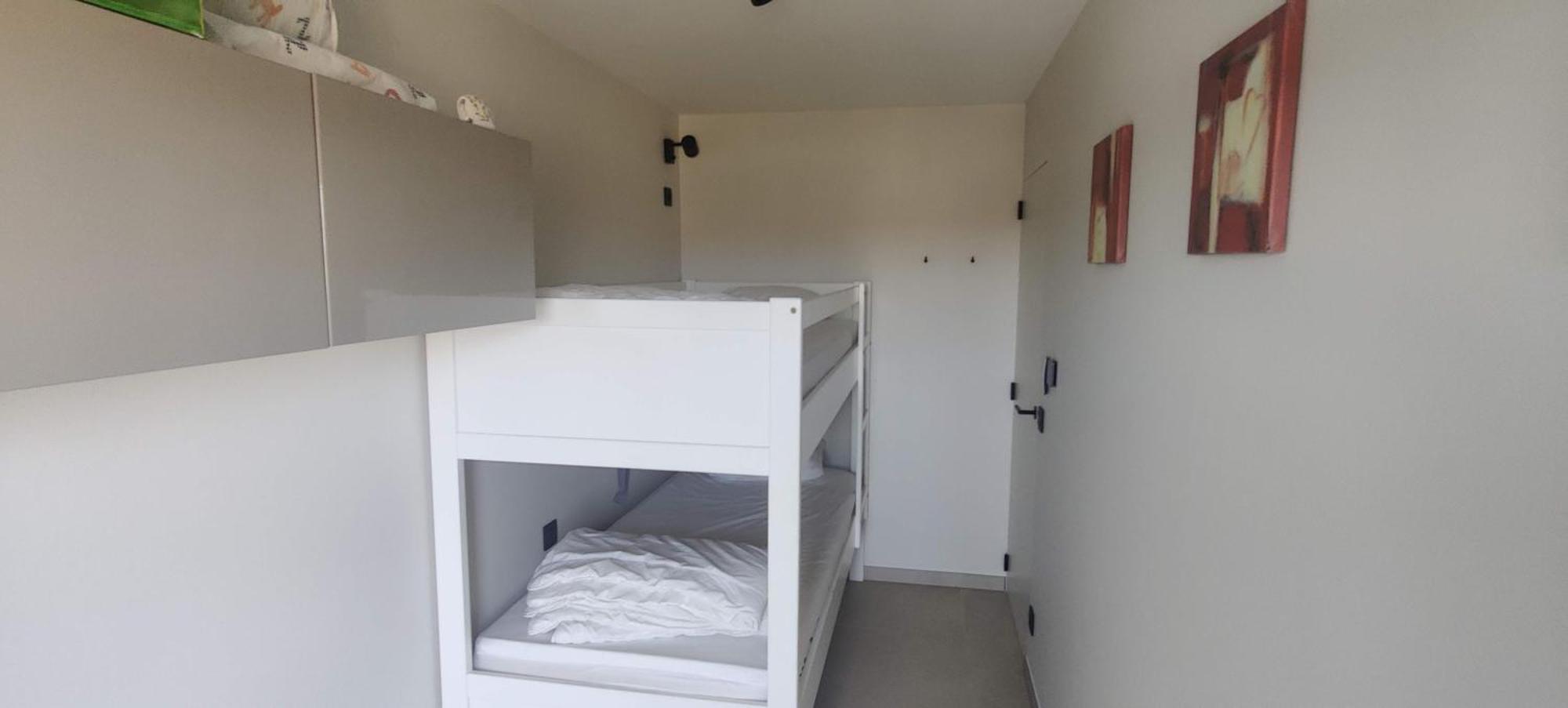 Recent Vernieuwd Appartement Met Zeezicht En Een Gratis Parkeerplaats Koksijde Exterior photo