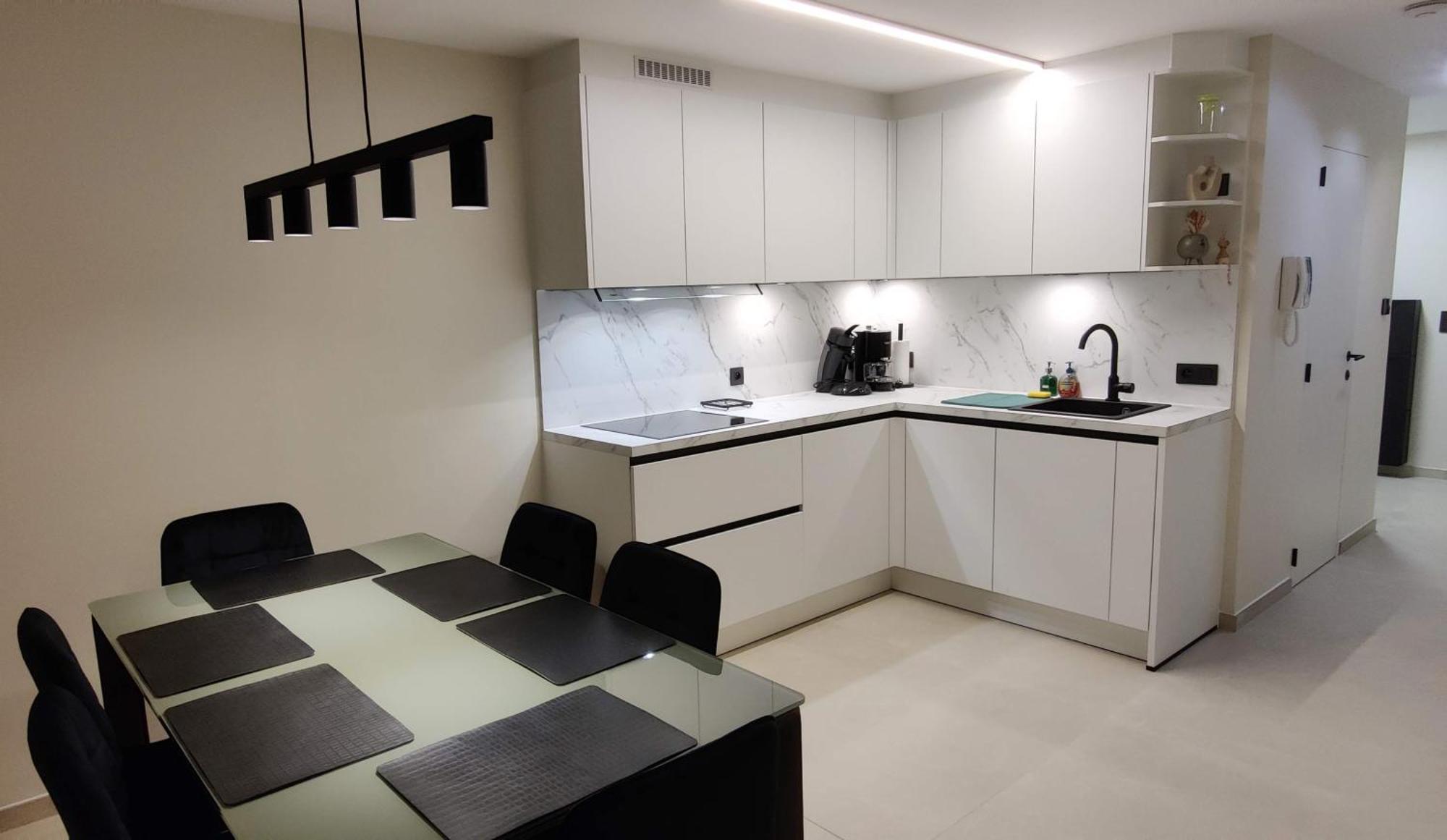 Recent Vernieuwd Appartement Met Zeezicht En Een Gratis Parkeerplaats Koksijde Exterior photo