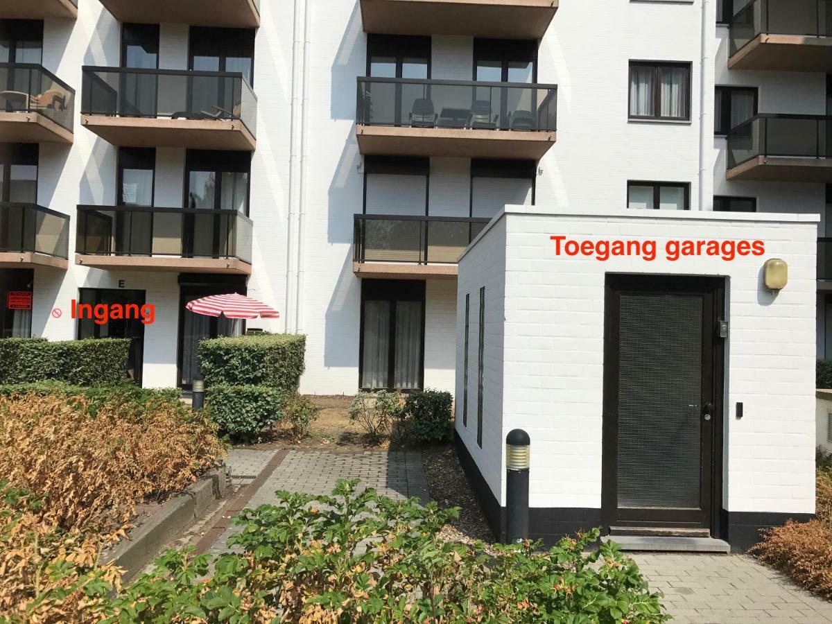 Recent Vernieuwd Appartement Met Zeezicht En Een Gratis Parkeerplaats Koksijde Exterior photo