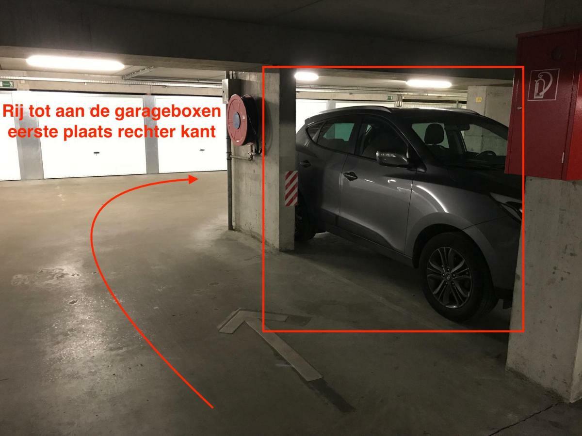 Recent Vernieuwd Appartement Met Zeezicht En Een Gratis Parkeerplaats Koksijde Exterior photo